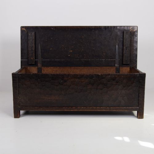 ARTS CRAFTS YORKSHIRE SCHOOL LONG ADZED OAK CHEST - ADDITIONAL PHOTO 9