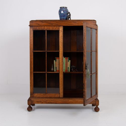 HANDSOME ENGLISH OAK GLAZED BOOKCASE CABINET C1920 - ADDITIONAL PHOTO 2