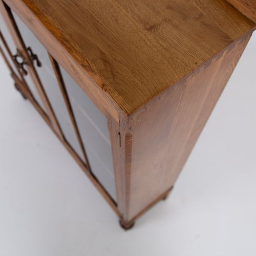 ATTRACTIVE 2 DOOR GLAZED BOOKCASE CABINET C1930 - ADDITIONAL PHOTO 10
