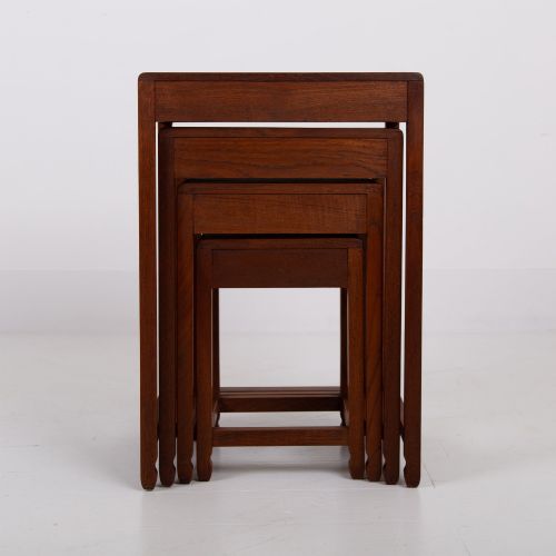 MODERNIST ART DECO NEST OF FOUR SIDE TABLES IN TEAK - ADDITIONAL PHOTO 2