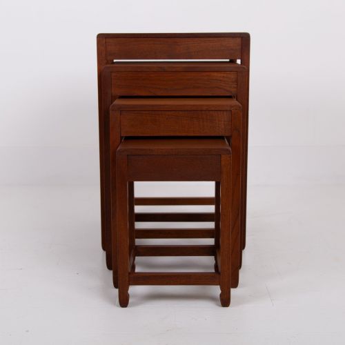 MODERNIST ART DECO NEST OF FOUR SIDE TABLES IN TEAK - ADDITIONAL PHOTO 6