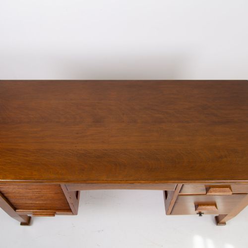 SPLENDID OAK TAMBOUR DOOR OAK DESK C1910 - ADDITIONAL PHOTO 13