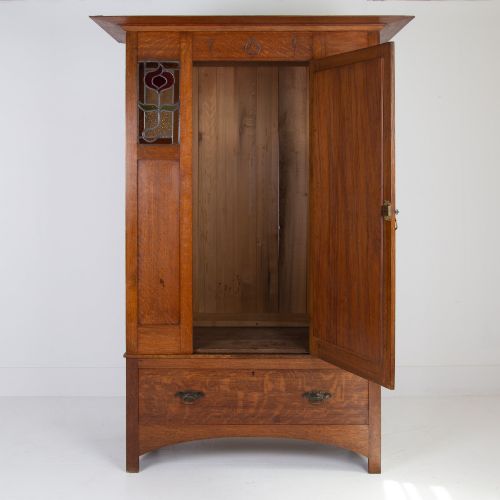 ATTRACTIVE GOLDEN OAK ARTS AND CRAFTS WARDROBE 1910 - ADDITIONAL PHOTO 8