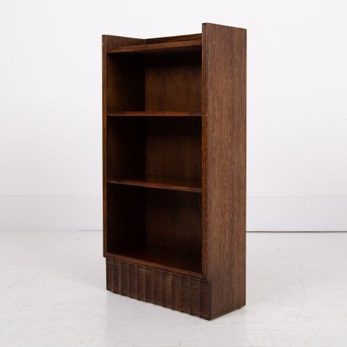 handsome oak bookcase c1930 - CATEGORY: ANTIQUE BOOKCASES - DATED 1930