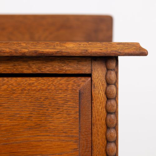 A CHARMING OAK CABINET WITH DRAWERS C1910 - ADDITIONAL PHOTO 10