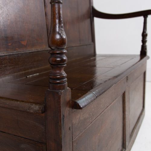 ATTRACTIVE ANTIQUE 19TH CENTURY PERIOD OAK BOX SETTLE - ADDITIONAL PHOTO 7