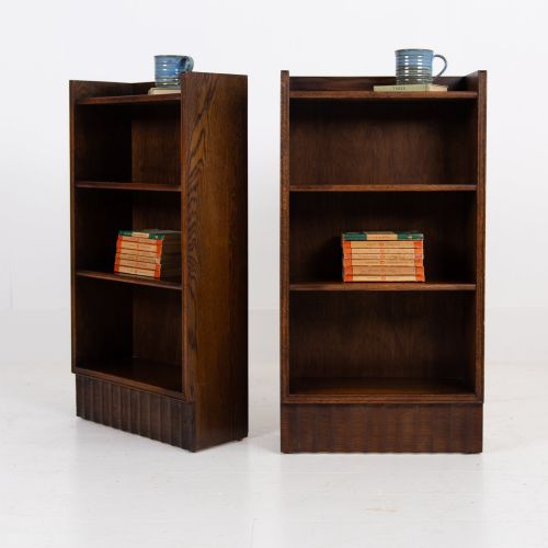 HANDSOME PAIR OF OAK BOOKCASES C1930 - ADDITIONAL PHOTO 10