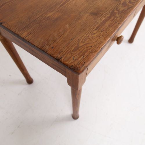 EARLY 20TH CENTURY PITCH PINE 2 DRAWER DESK - ADDITIONAL PHOTO 7