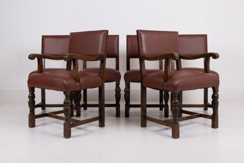 Handsome Set of 6 Oak and Leather Dining Chairs