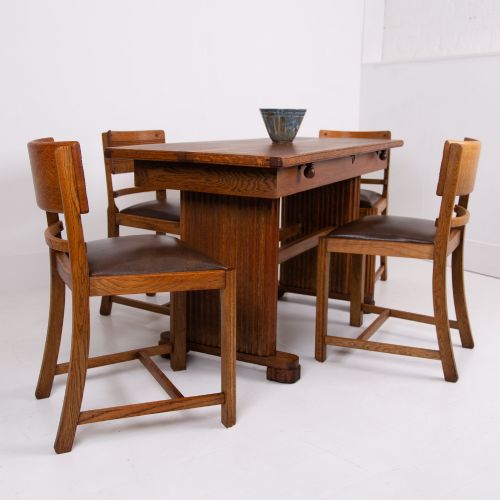Superb Art Deco Oak Table and 4 Dining Chairs