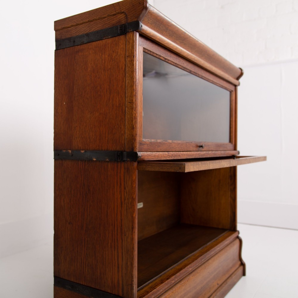Golden Oak Globe Wernicke Bookcase C1910 View VIII
