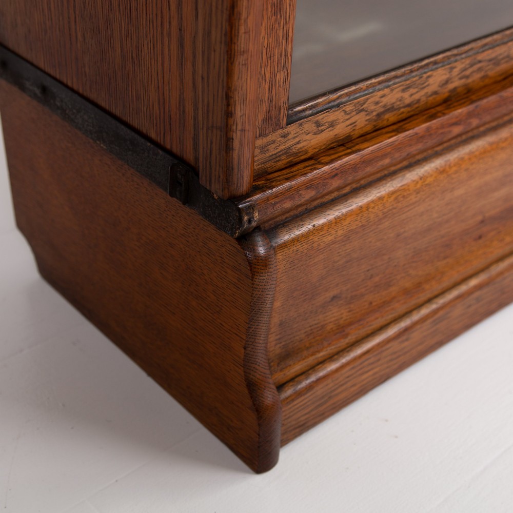 Golden Oak Globe Wernicke Bookcase C1910 View IX