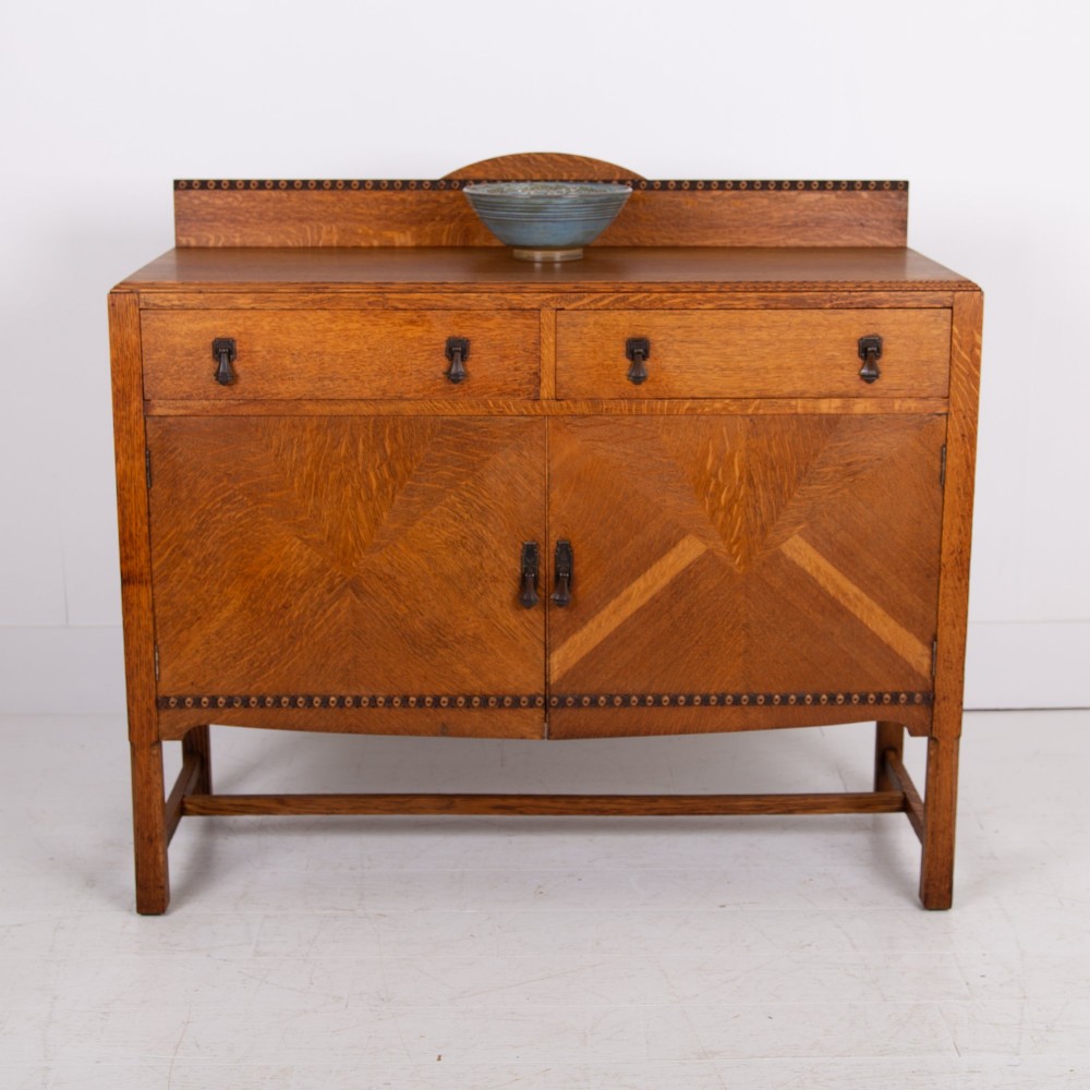 Attractive English Oak Sideboard Cabinet C1920 View III