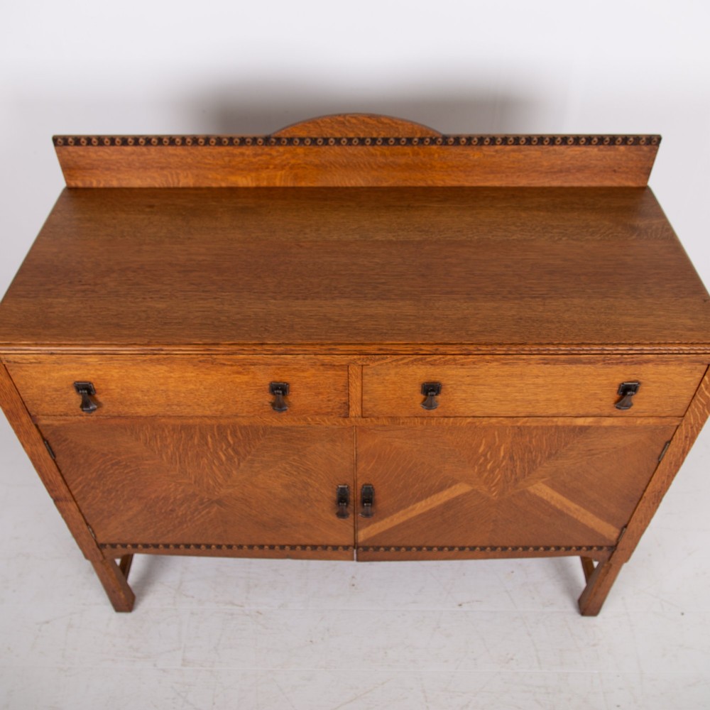 Attractive English Oak Sideboard Cabinet C1920 View IX