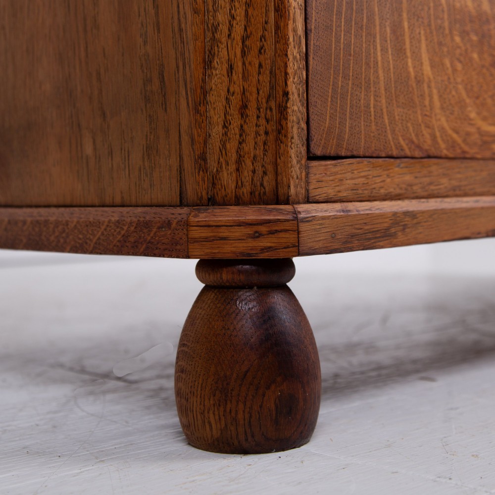 Handsome English Oak Chest of Drawers C1920s No.2 View IV