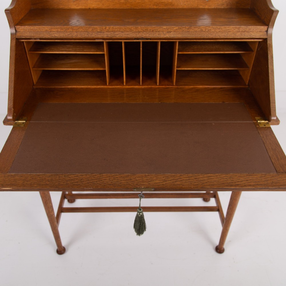 Oak Arts and Crafts Bureau for Liberty and Co C1905 View IX