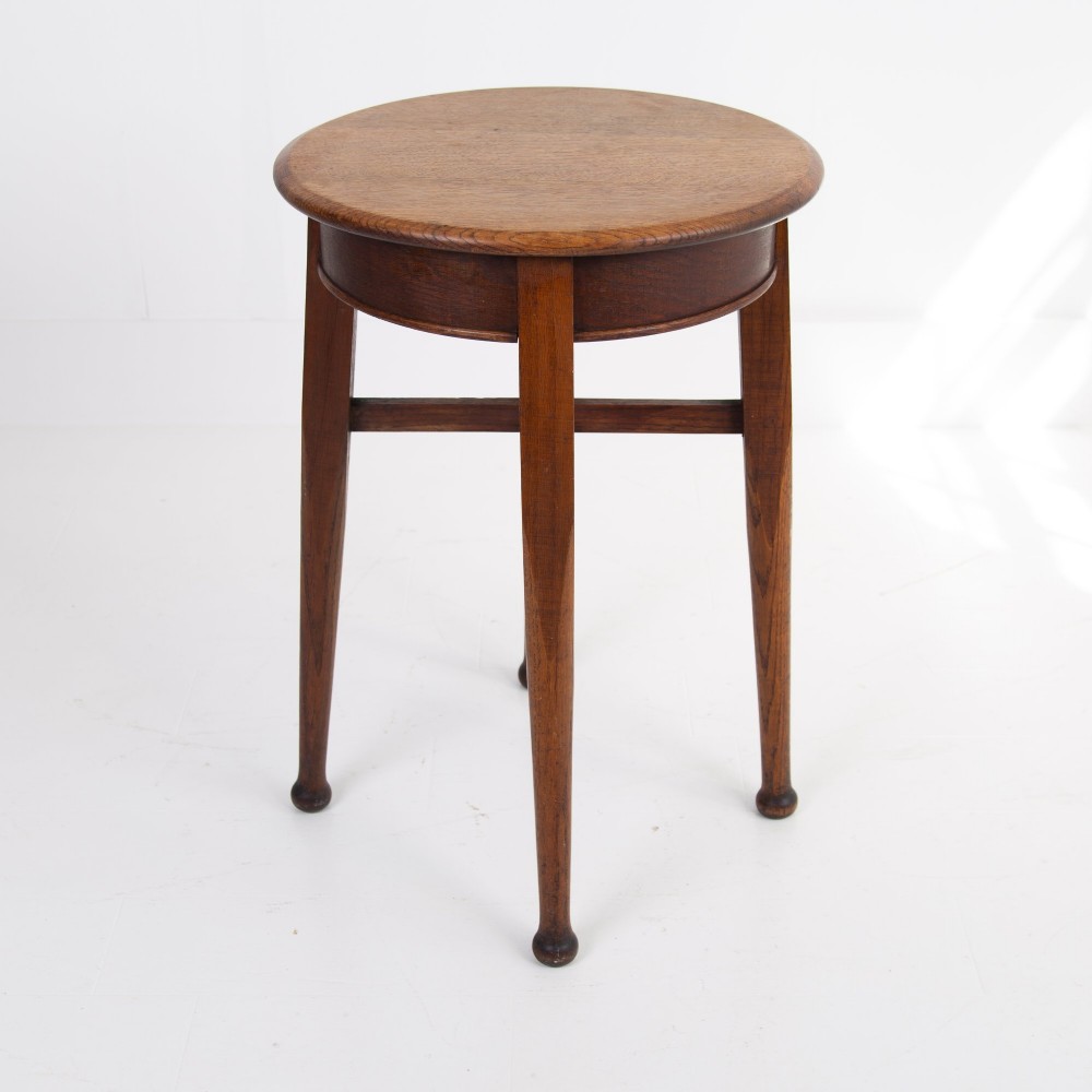 Great Looking English Oak Pub Tavern Side Table C1920 View VII