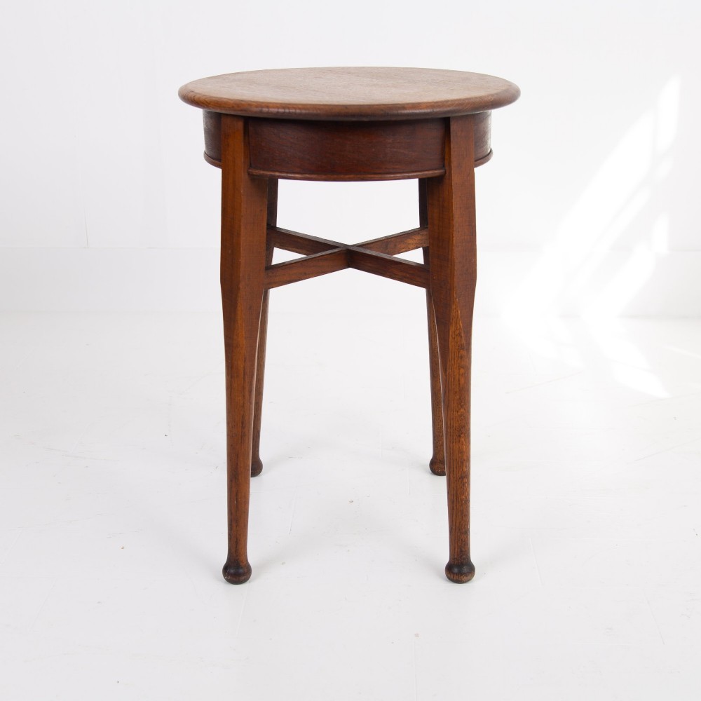 Great Looking English Oak Pub Tavern Side Table C1920 View XI