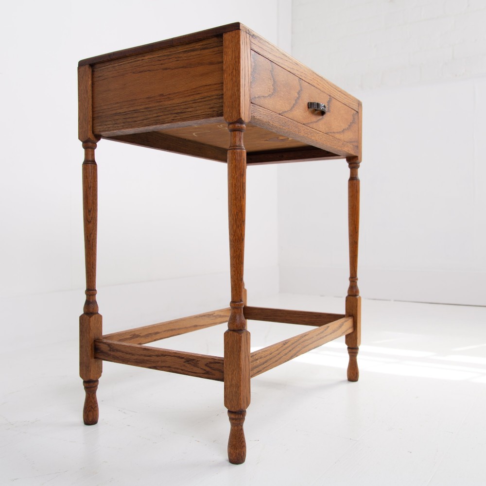Attractive Small English Golden Oak Side Table C1930 View IX