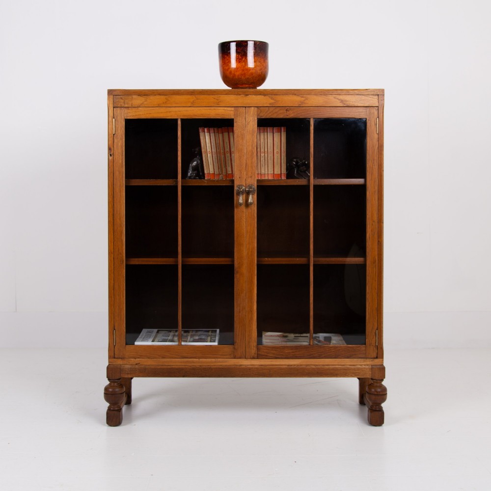 Attractive 2 Door Glazed Bookcase Cabinet C1930 View VIII