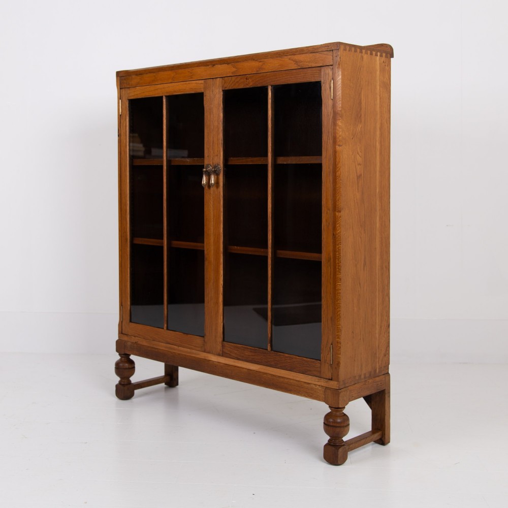Attractive 2 Door Glazed Bookcase Cabinet C1930 View XII