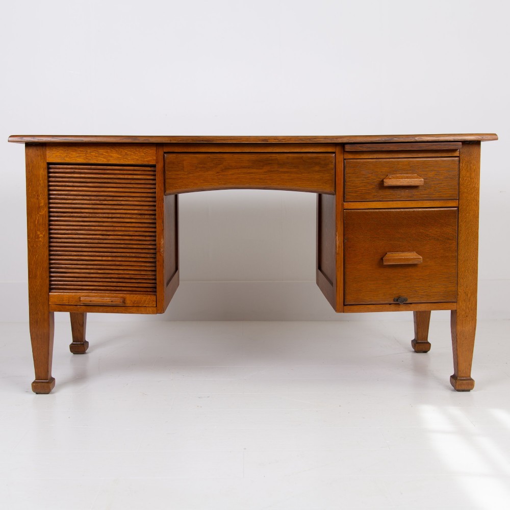Splendid Oak Tambour Door Oak Desk C1910 View II