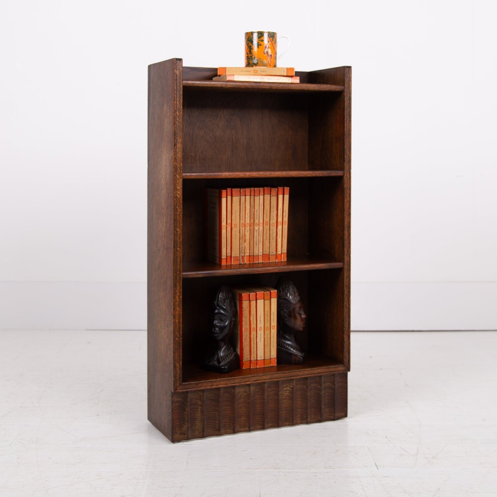 Handsome Oak Bookcase C1930 View II