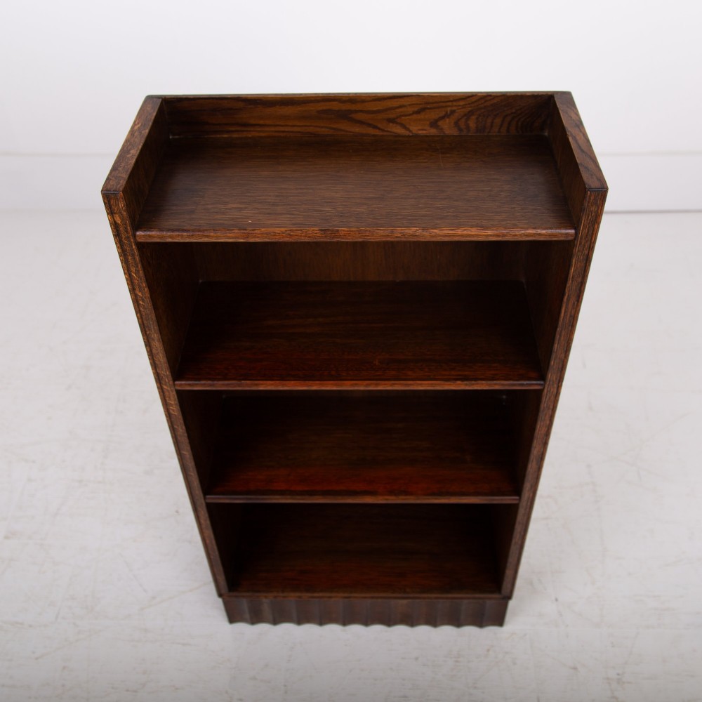 Handsome Oak Bookcase C1930 View IV