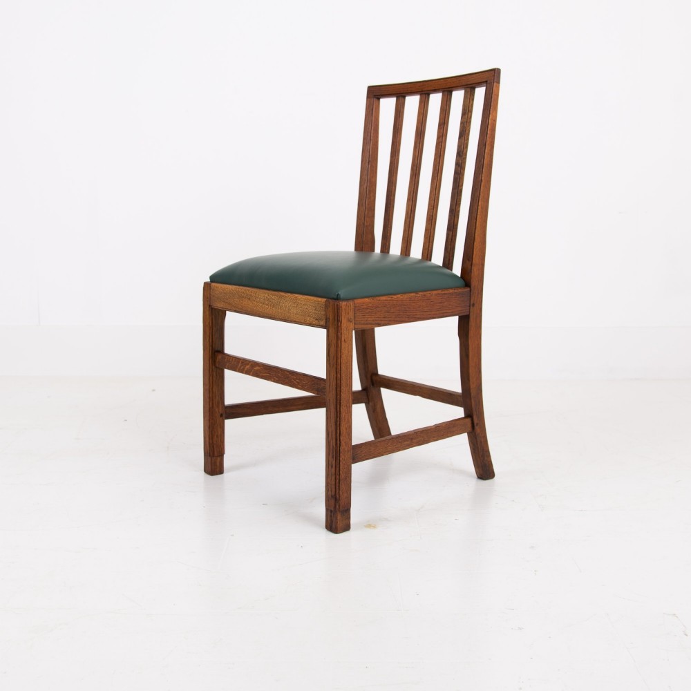 Set of 8 Gordon Russell Arts & Crafts Golden Oak Chairs 1930s View IV