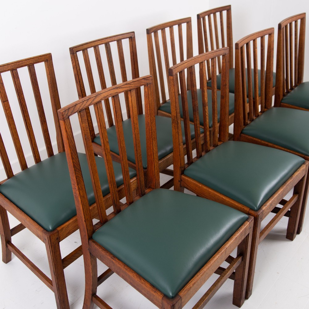 Set of 8 Gordon Russell Arts & Crafts Golden Oak Chairs 1930s View V