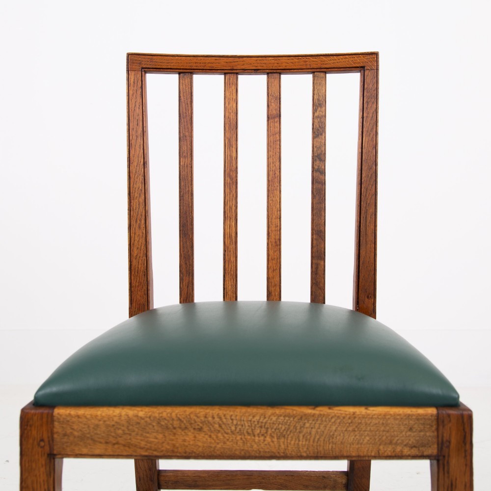 Set of 8 Gordon Russell Arts & Crafts Golden Oak Chairs 1930s View X
