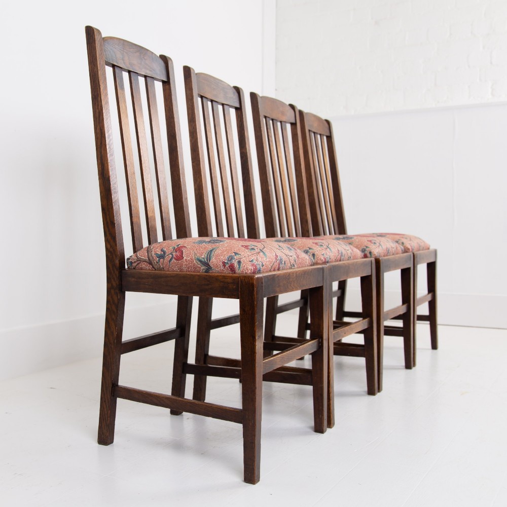 Set of 4 English Oak Arts & Crafts Dining Chairs C1910 View II