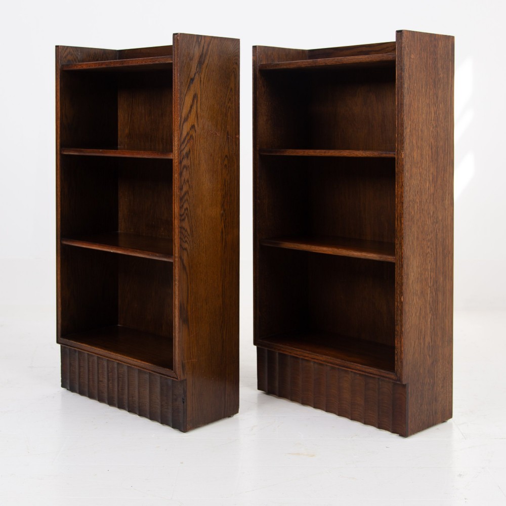 Handsome Pair Of Oak Bookcases C1930 View IX