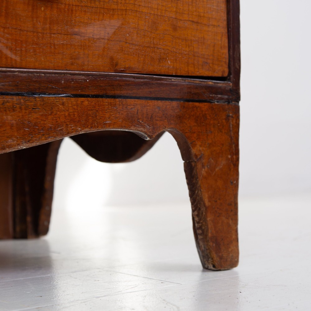Attractive Georgian Mahogany Country Chest Of Drawers View XIII