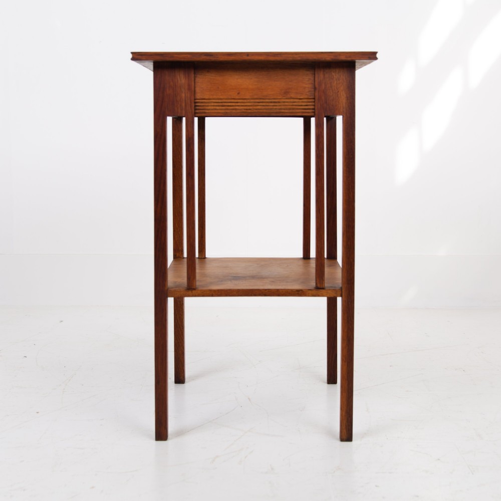 A Glasgow School Oak Arts and Crafts Side Table 1910 View VII