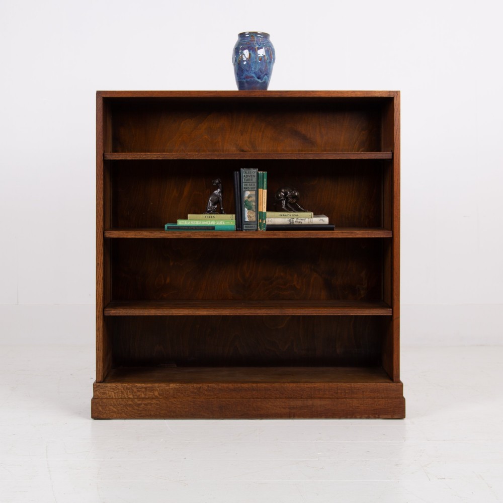 English Oak Open Bookcase by Inglesants 1920s View XII