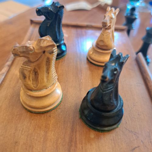 STAUNTON VICTORIAN CHESS SET - ADDITIONAL PHOTO 7