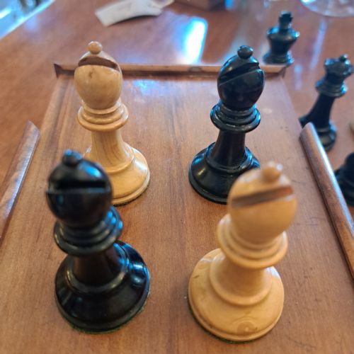 STAUNTON VICTORIAN CHESS SET - ADDITIONAL PHOTO 8