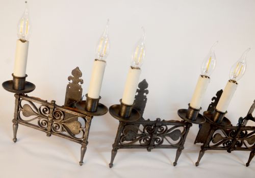 ARTS AND CRAFTS WALL LIGHTS - ADDITIONAL PHOTO 3