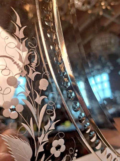ANTIQUE VENETIAN MIRROR - ADDITIONAL PHOTO 8