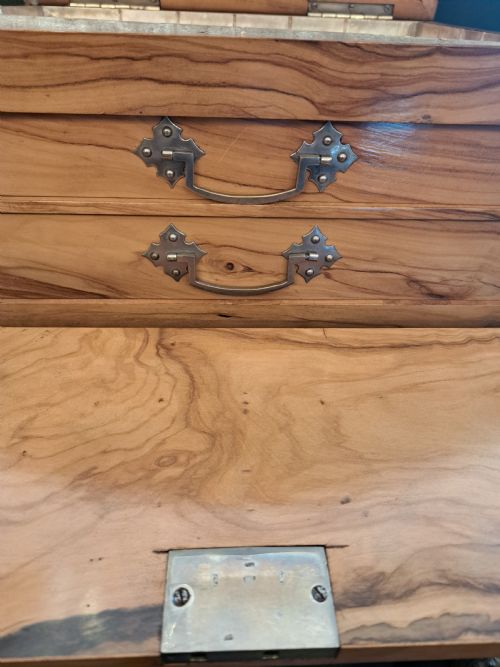 BLONDE WALNUT JEWELLERY CHEST - ADDITIONAL PHOTO 7