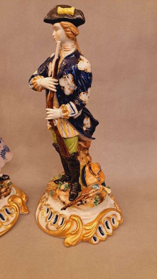 ROYAL CAPODIMONTE FACTORY FIGURINES - ADDITIONAL PHOTO 9