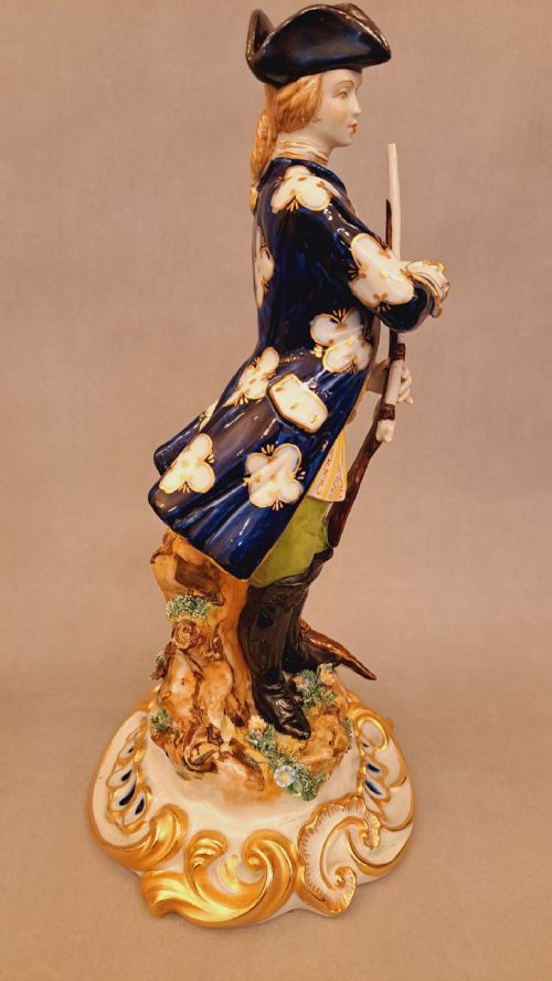 ROYAL CAPODIMONTE FACTORY FIGURINES - ADDITIONAL PHOTO 13
