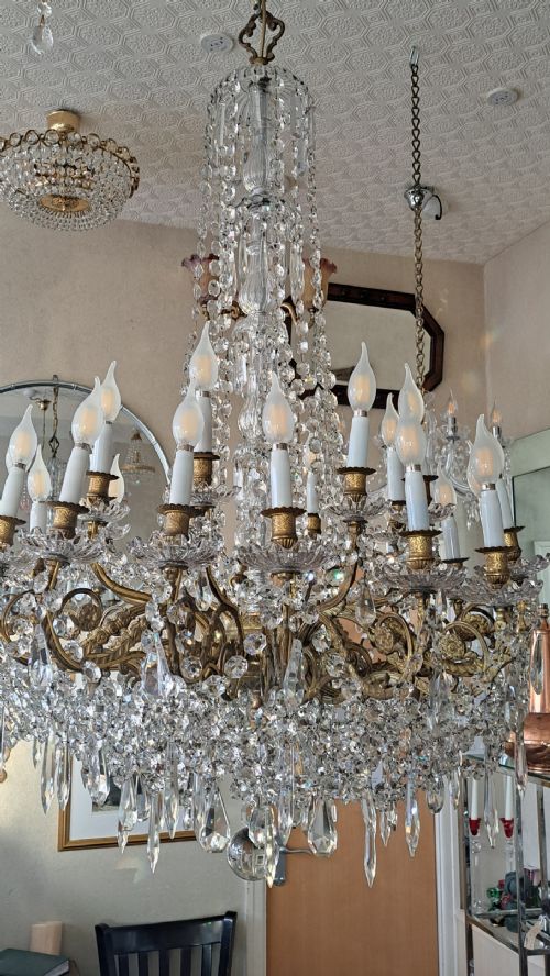 HUGE BACCARAT ELECTROLIER - ADDITIONAL PHOTO 20