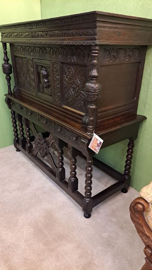 17TH CENTURY SHORT CUPBOARD - ADDITIONAL PHOTO 16