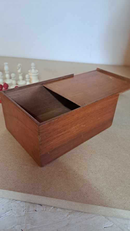 JOHN BARLEYCORN BONE CHESS SET - ADDITIONAL PHOTO 4