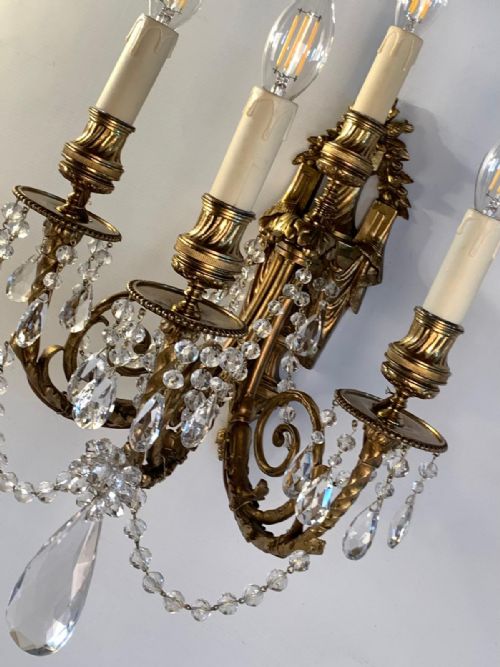 PAIR OF GOLD BRONZE ORMOLU WALL LIGHTS - ADDITIONAL PHOTO 3