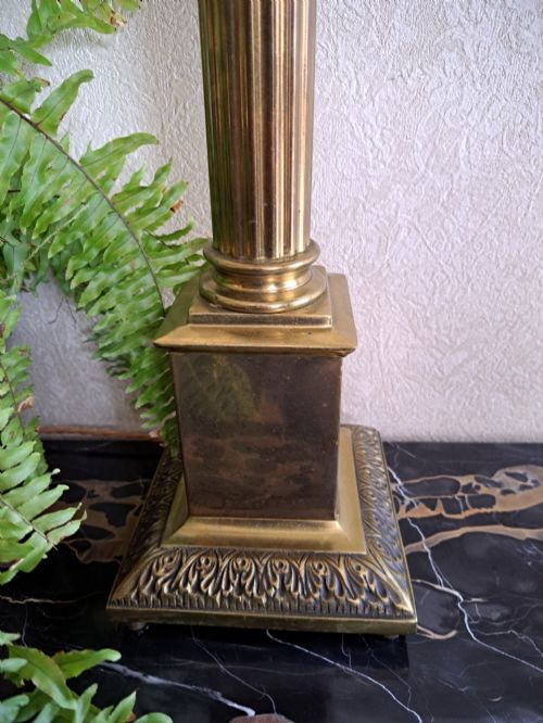 BRASS TABLE LAMP - ADDITIONAL PHOTO 7