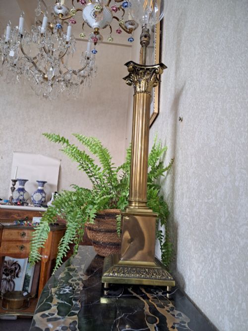 BRASS TABLE LAMP - ADDITIONAL PHOTO 11