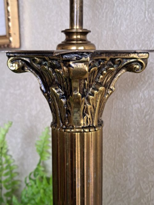 BRASS TABLE LAMP - ADDITIONAL PHOTO 13